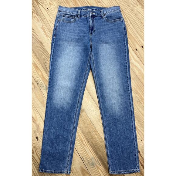 Old Navy Women's 10 Mid-Rise Wow Boyfriend Straight Jeans - Picture 1 of 6